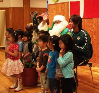 青葉幼稚園訪問 東京都 グリーンサンタ基金